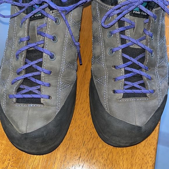FIVE TEN 5.10 GUIDE SHOES - Picture 7 of 7